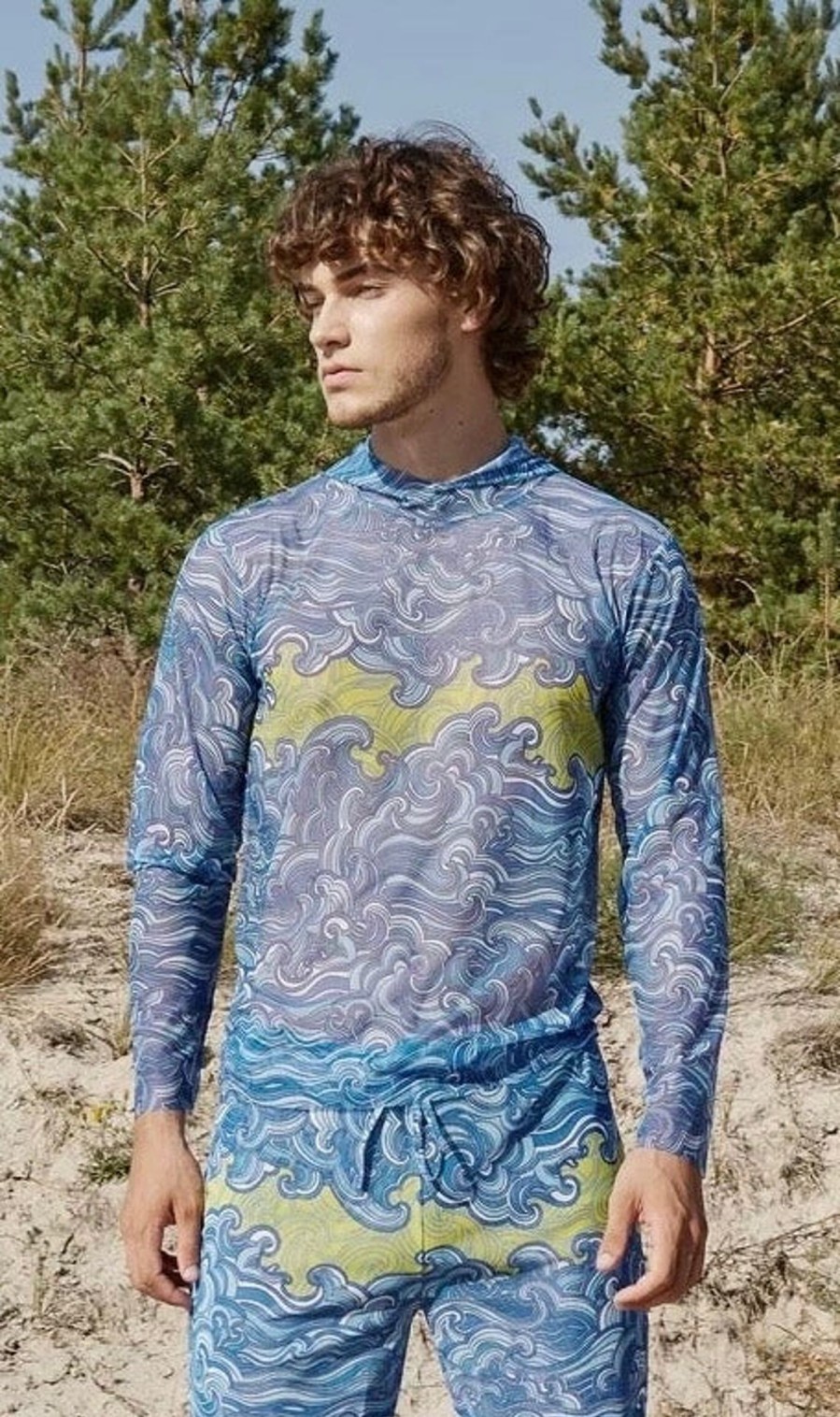 Men Smart Swimwear | Waves T-Shirt With Hood